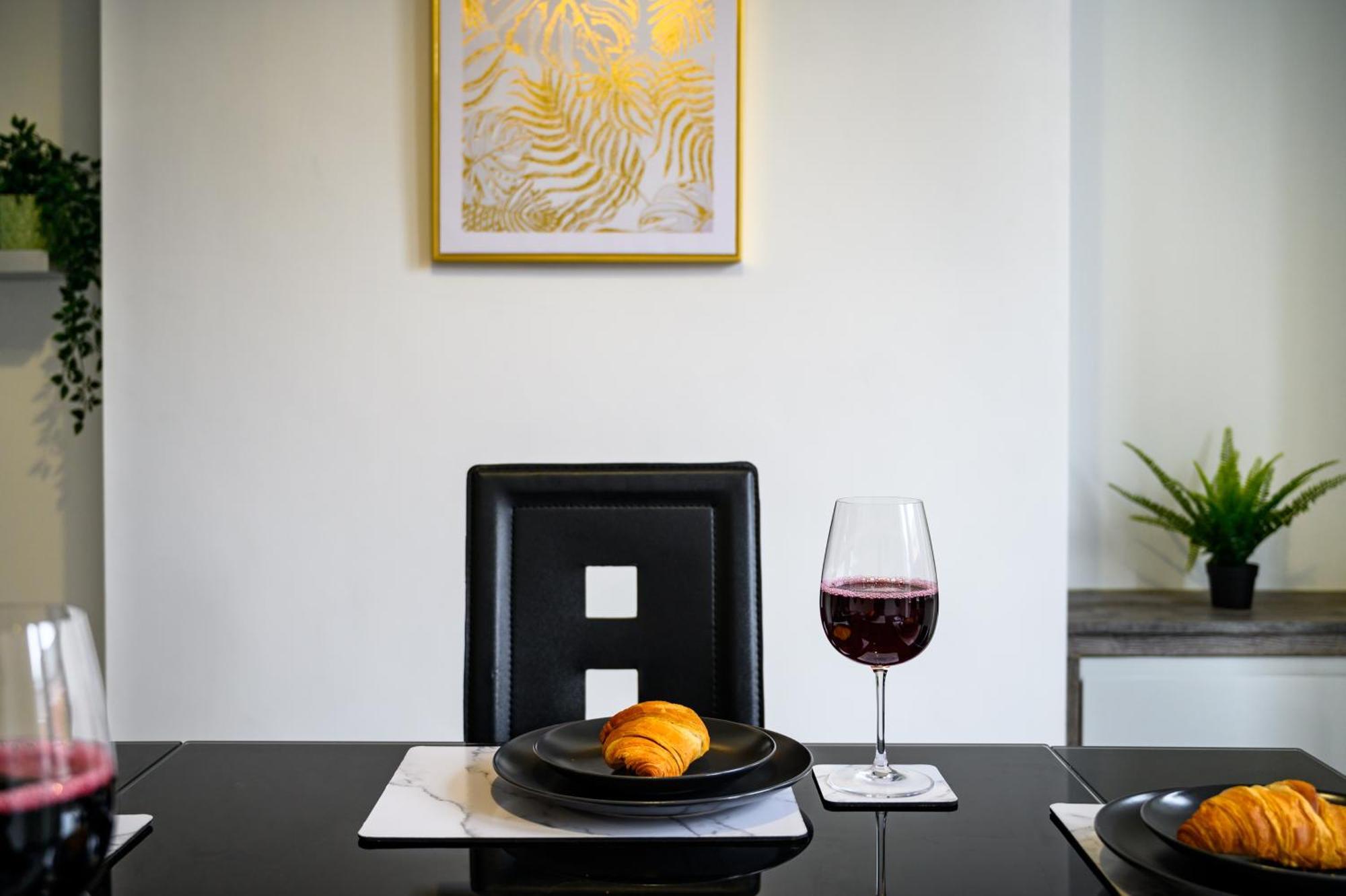 Manchester Serviced Accommodation Northernnightzzz - The Park Екстериор снимка