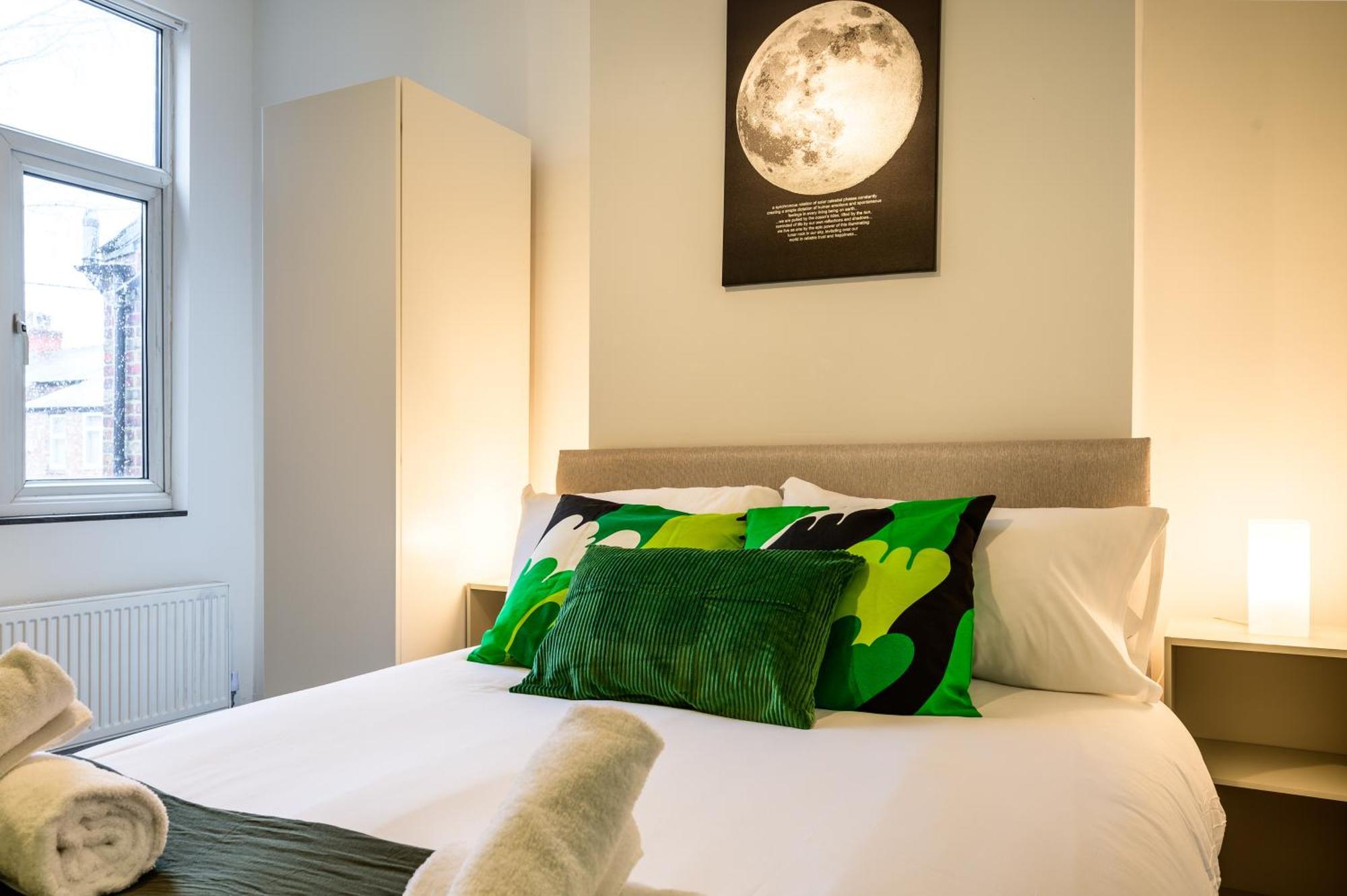 Manchester Serviced Accommodation Northernnightzzz - The Park Екстериор снимка